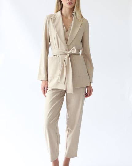 BLAZER CON CINTURA
