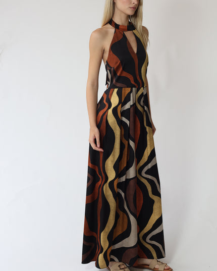 TUTA CON SCOLLO ALL'AMERICANA