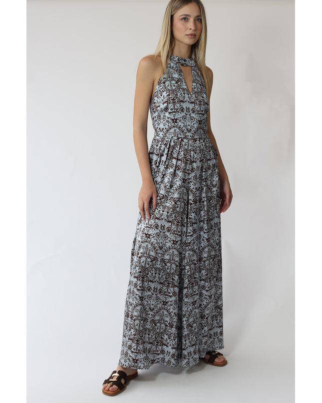 TUTA CON SCOLLO ALL'AMERICANA