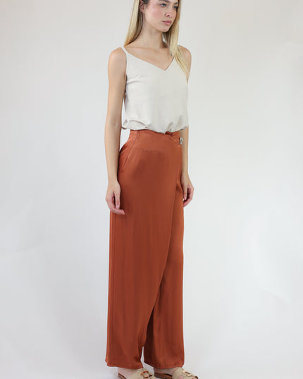 PANTALONI AMPI CON PIEGONE IN RASO