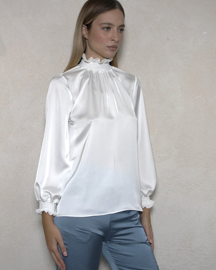 SATIN SMOCKED POINT TOP