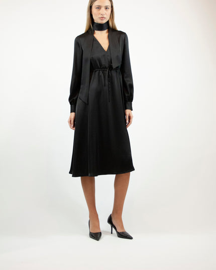 ABITO LONGUETTE CON COULISSE IN SATIN