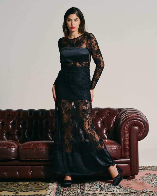 LONG LACE DRESS